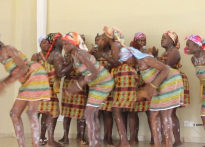 Apatampa dance